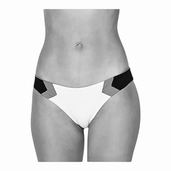 L*Space Barracuda Reversible Bikini Bottom NWOT - Picture 2 of 8